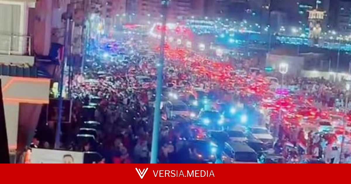 غزة تشارك المصريين الفرحة.. احتفالات بإنجاز الفراعنة
