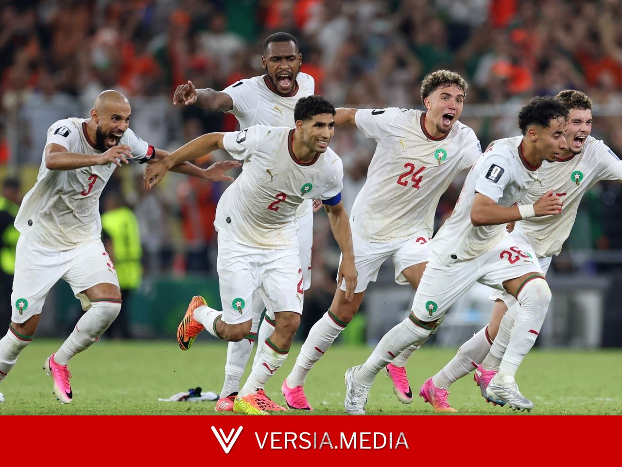 حكيمي: أظهرنا هوية المغرب.. وبوعدي: لم لا نفوز بكأس العالم؟