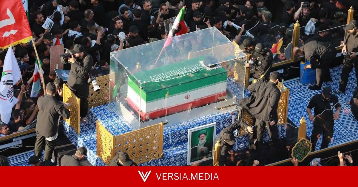نعش خامنئي في العراق.. حشود غفيرة وغياب مستمر لمجتبى