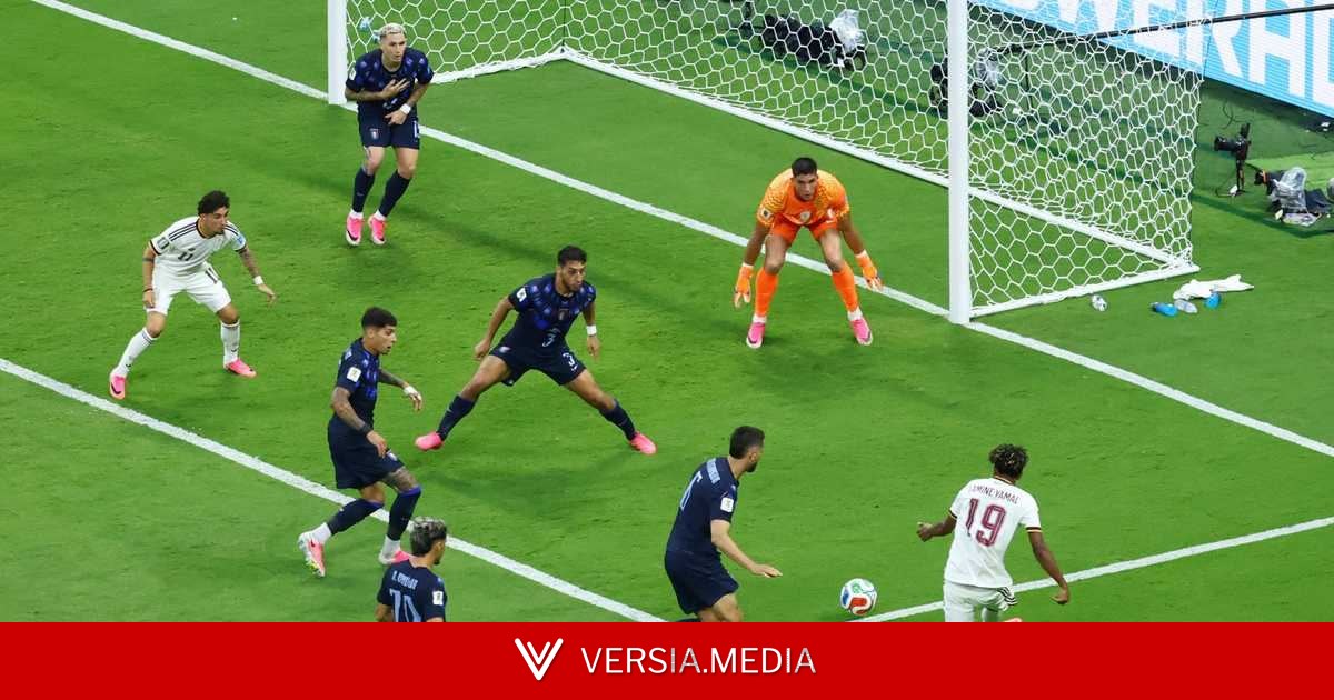 إسبانيا تهزم أوروغواي وتحسم صدارة مجموعتها في كأس العالم