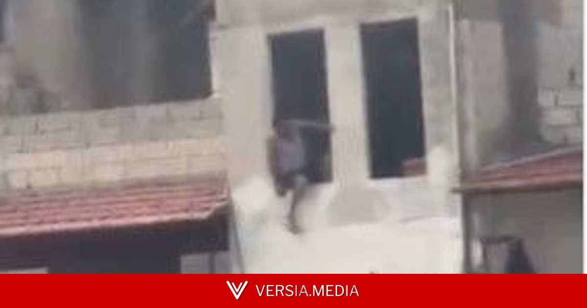 على مرأى من المارة.. رجل يسقط من مبنى مرتفع في اللاذقية