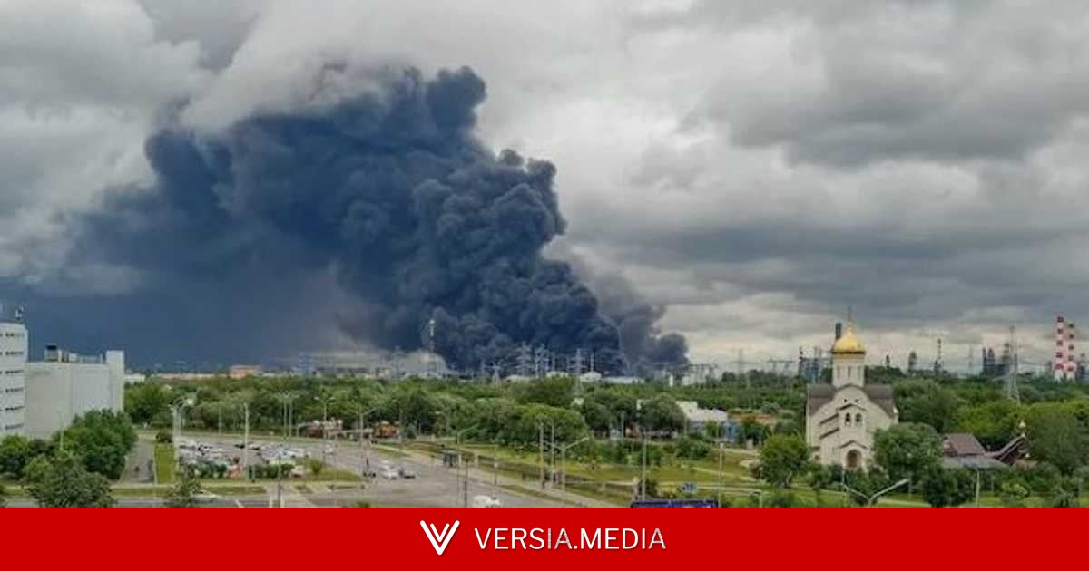 مسيّرات أوكرانية تشعل منطقة صناعية في روسيا