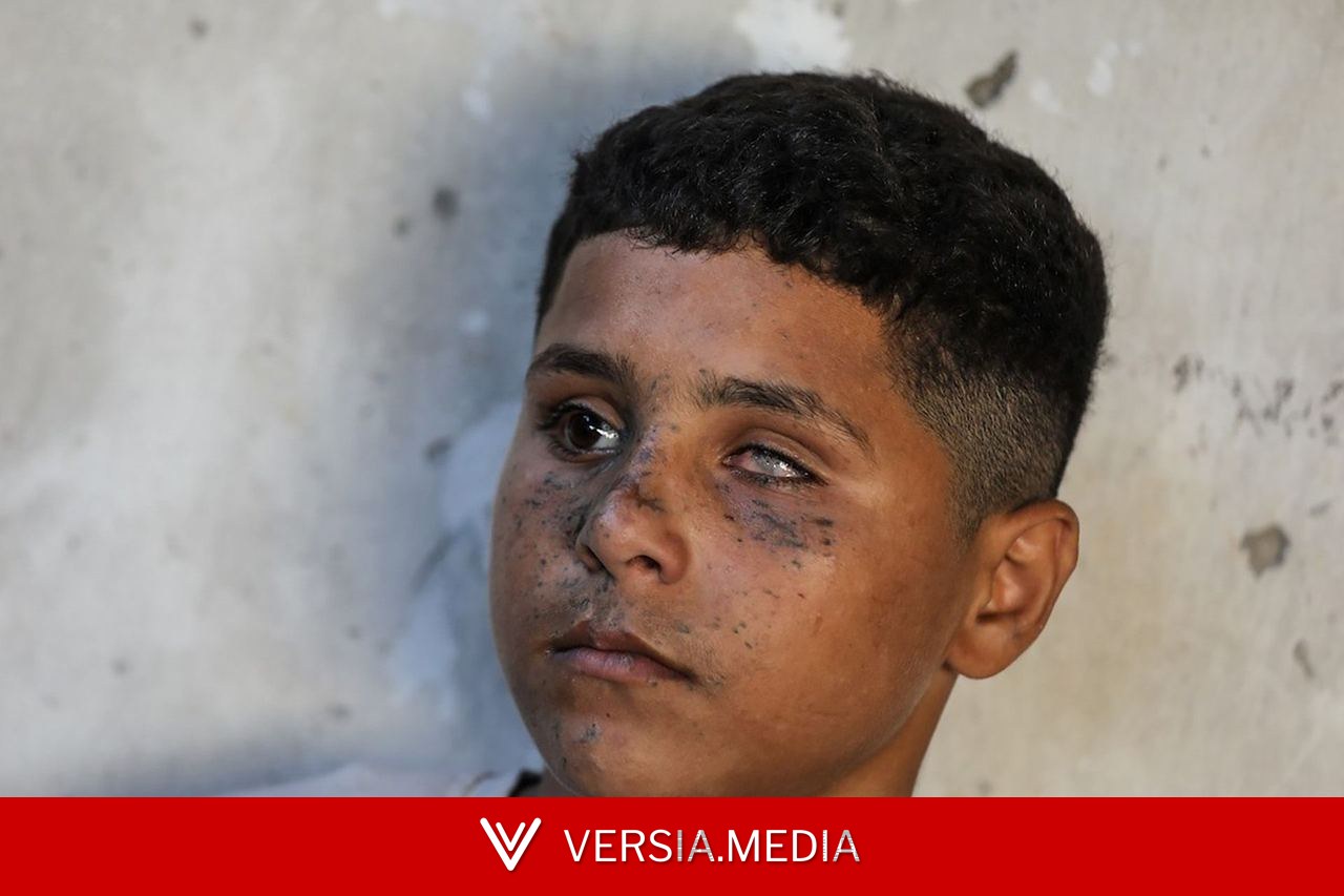 عادل العشي.. خرج ليلعب كرة القدم فعاد فاقدا عينه وسمعه في غزة