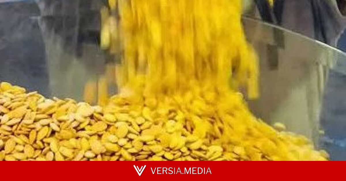 مصر.. جدل غذائي جديد بسبب اللب والفول السوداني